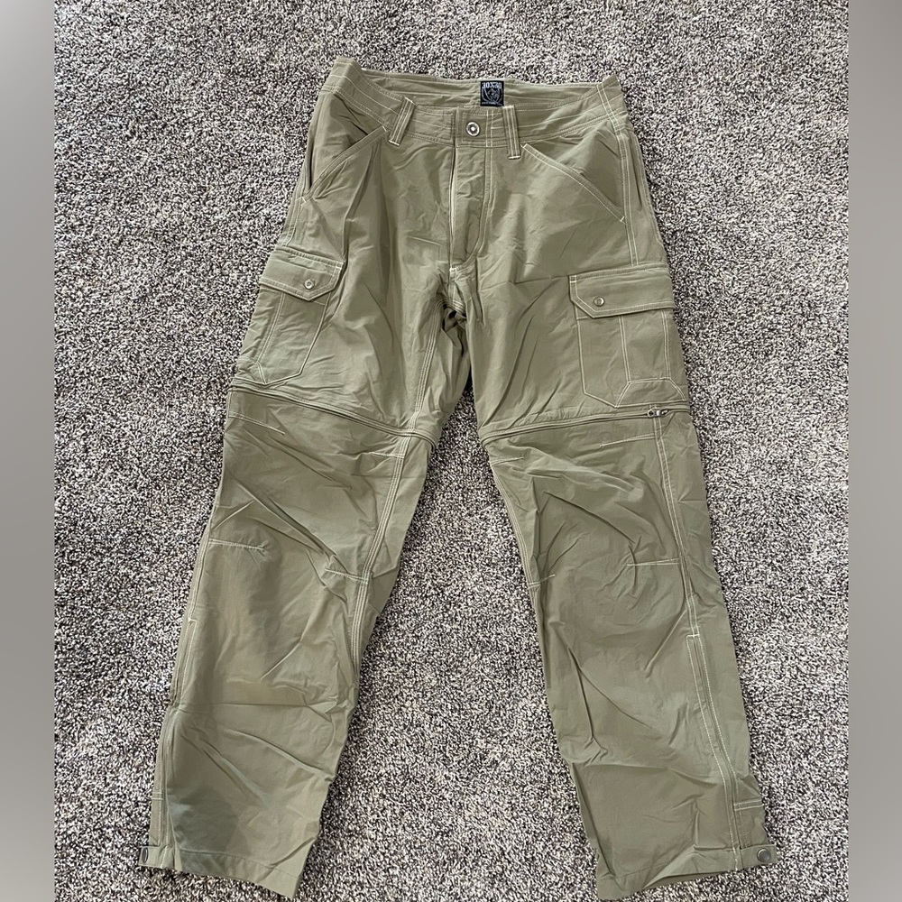 Men’s Kuhl Hiking Pants, Small, pants and shorts (with zip-off)